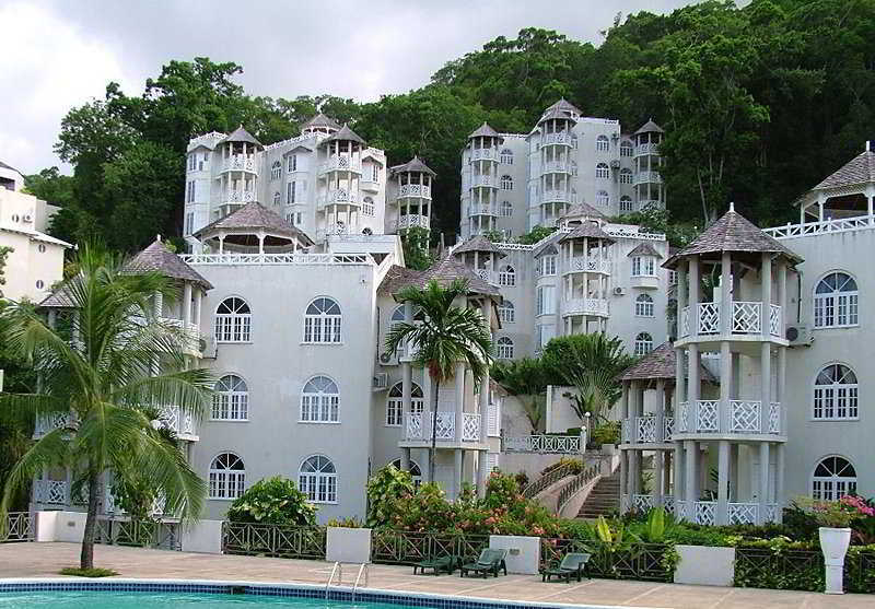 Skycastles Condominiums Ocho Rios Exterior photo